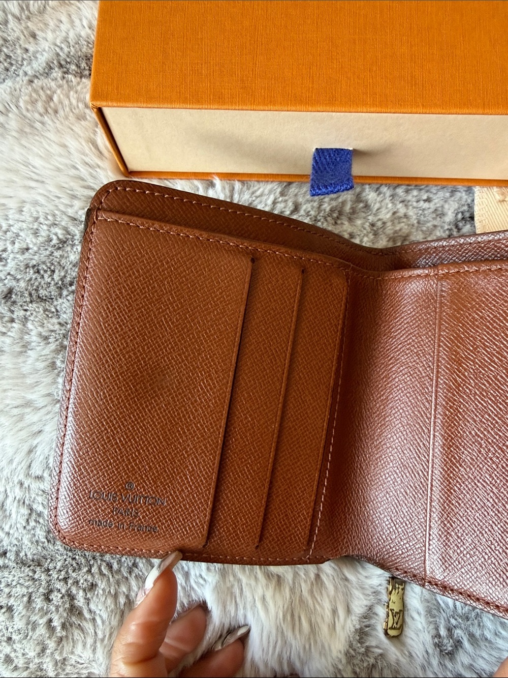 Louis Vuitton Monogram Compact Wallet - Picture 3 of 17